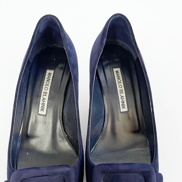 Manolo Blahnik Maysale Navy Blue Suede Buckle Pointed Toe Kitten Heels IT 36 - Picture 8 of 11